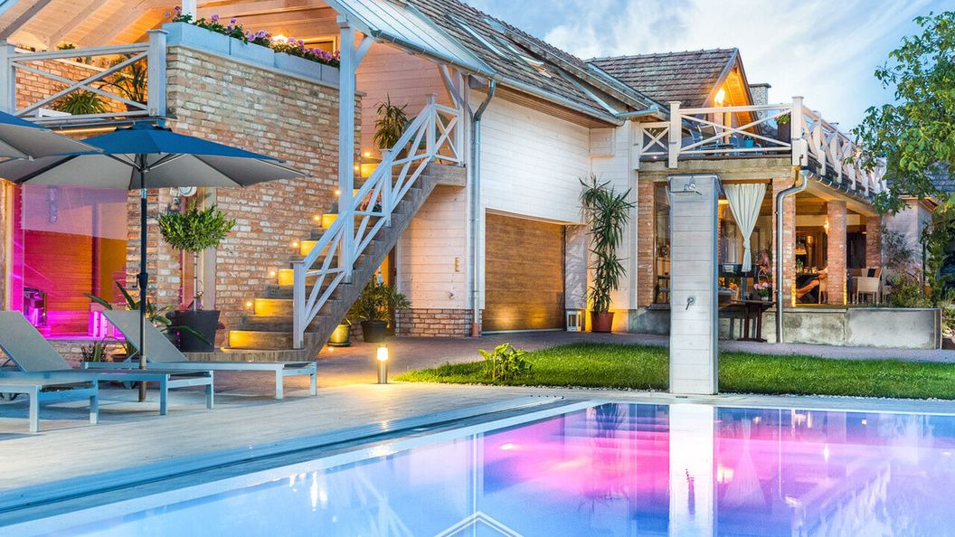 VillaFarm Resort Újireg (1)