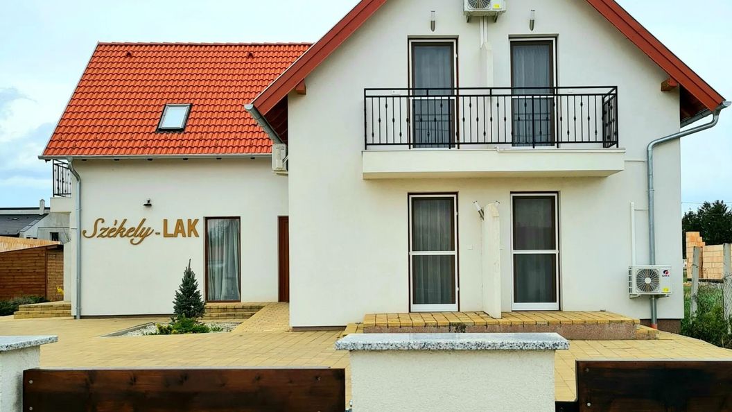 Székely-Lak Apartman Hegykő (1)