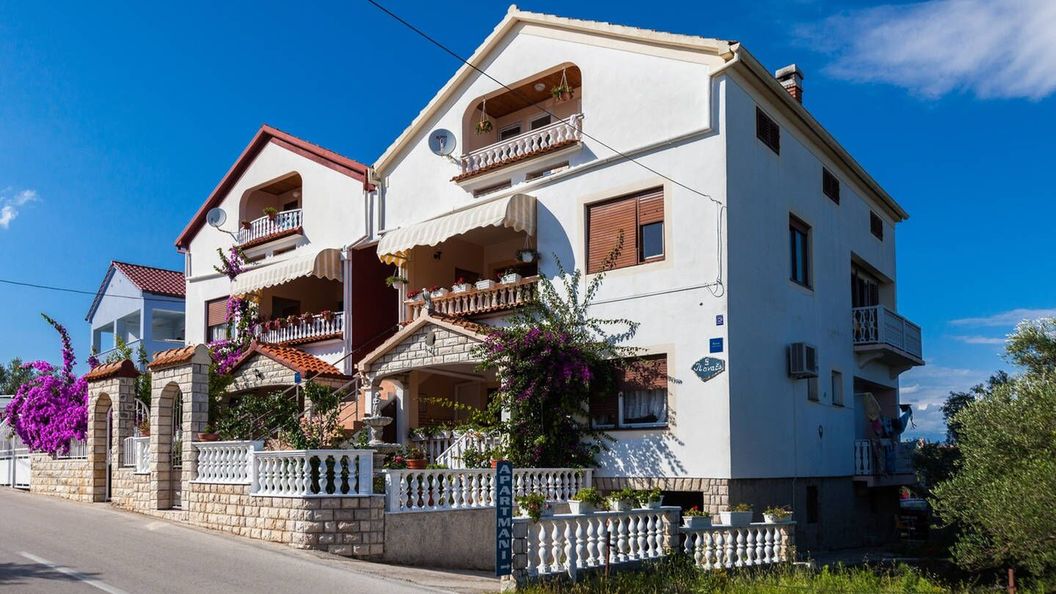 Apartmanok Parkolóhellyel Kukljica, Ugljan - 8238 Kukljica (1)