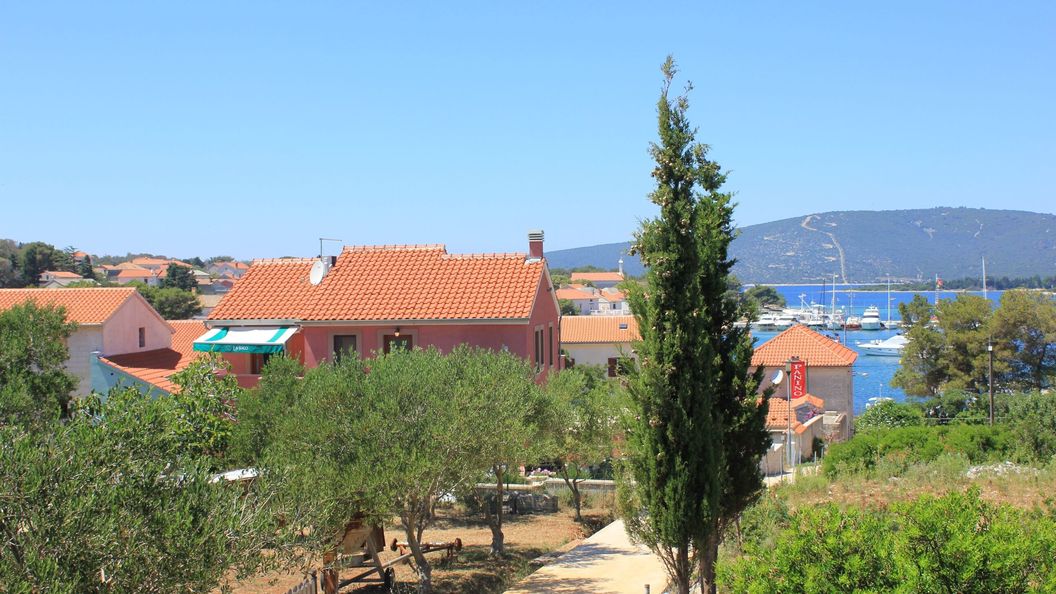 Apartmanok A Tenger Mellett Ilovik, Losinj - 8069 Ilovik (1)