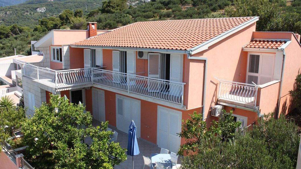 Apartmanok Parkolóhellyel Podgora, Makarska - 6911 Podgora (1)