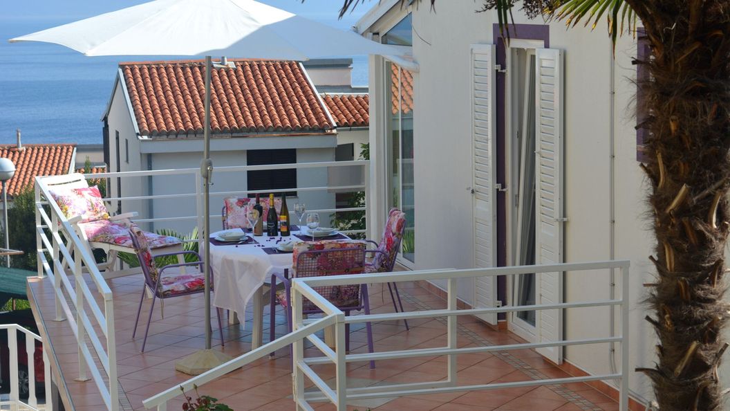 Apartmanok Parkolóhellyel Ravni, Labin - 7674 Ravni (1)