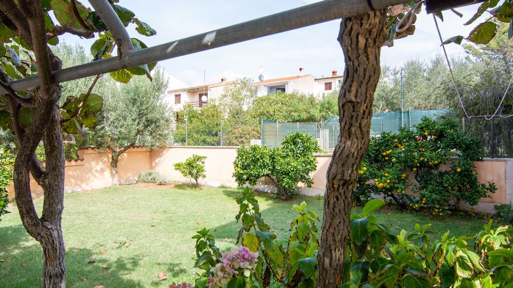 Apartmanok Parkolóhellyel Stinjan, Pula - 7368 Štinjan (1)