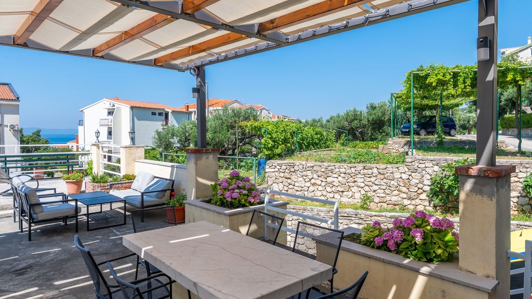 Apartmanok Parkolóhellyel Tucepi, Makarska - 6856 Tučepi (1)