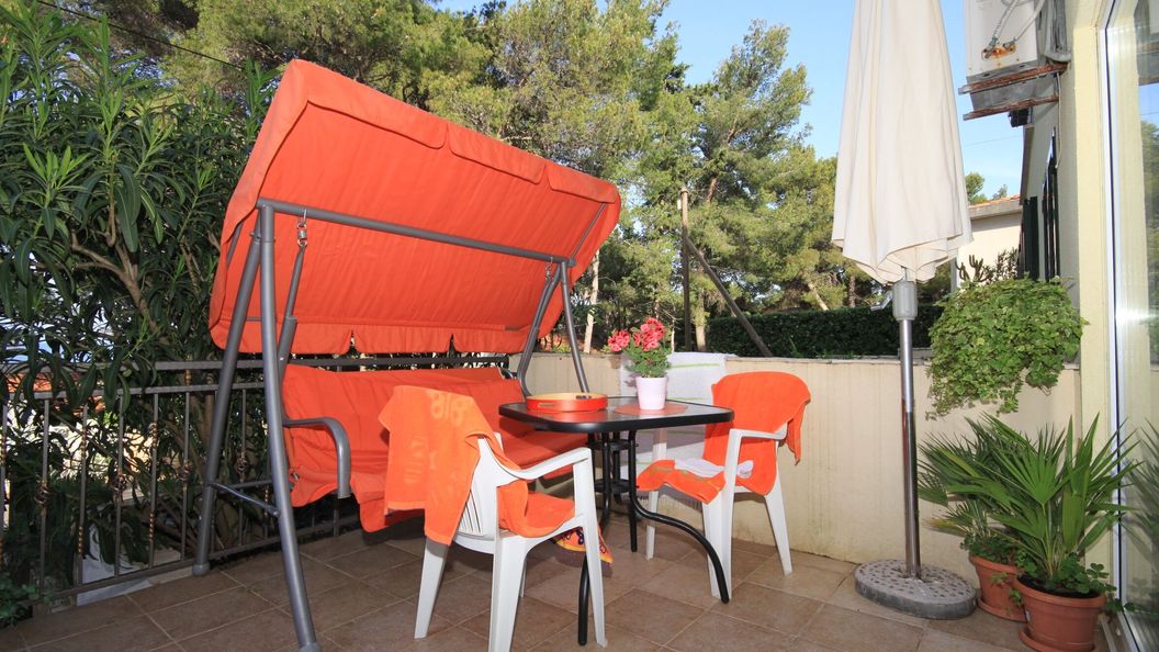 Apartmanok A Tenger Mellett Jelsa, Hvar - 8751 Jelsa (1)