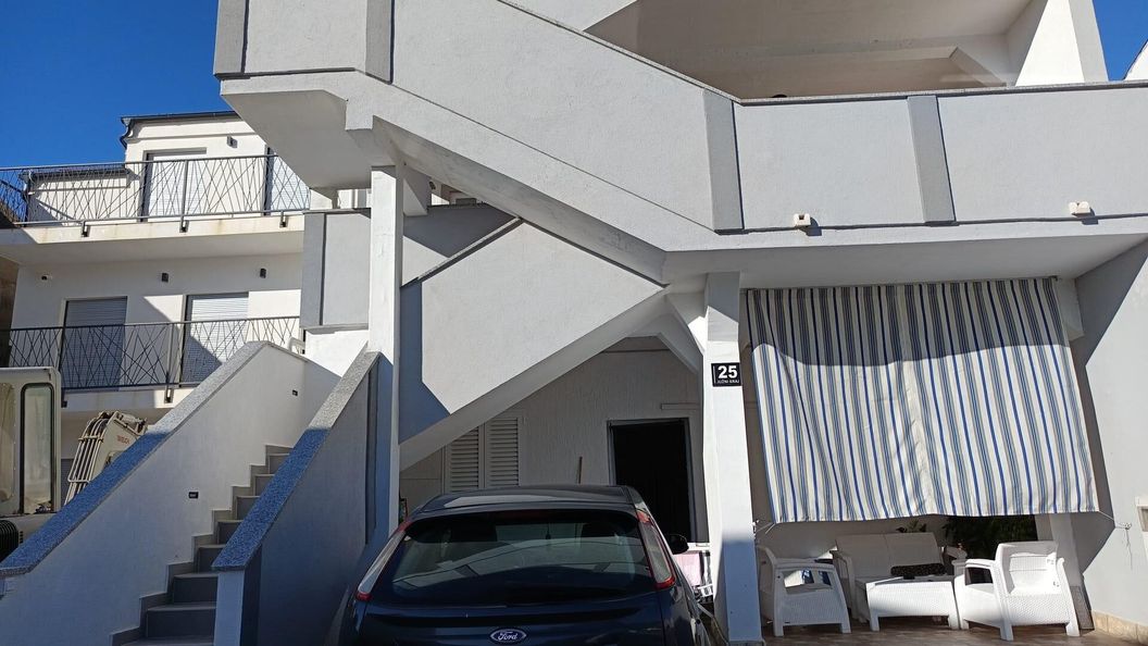 Apartmanok A Tenger Mellett Metajna, Pag - 4161 Metajna (1)