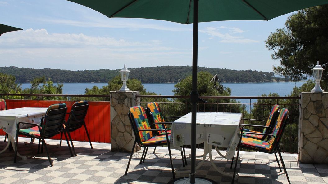 Apartmanok és Szobák A Tenger Mellett Mali Losinj, Losinj - 7953 Mali Lošinj (1)