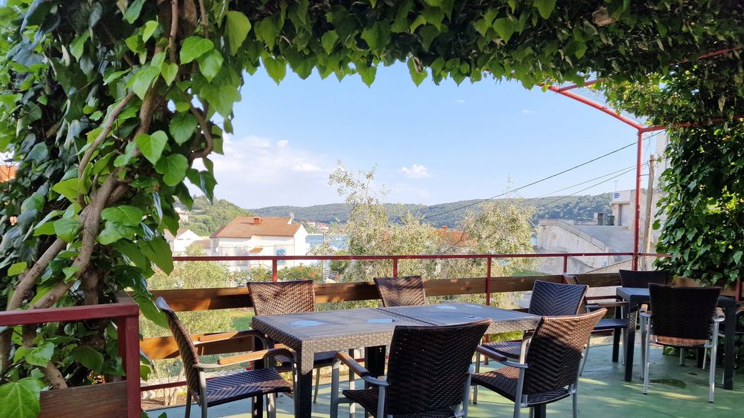 Apartmanok A Tenger Mellett Kampor Rab - 5037 (1)