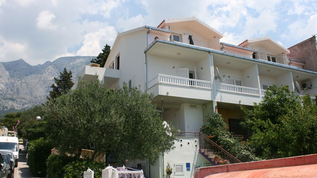 Apartmanok Parkolóhellyel Makarska - 6636 (1)
