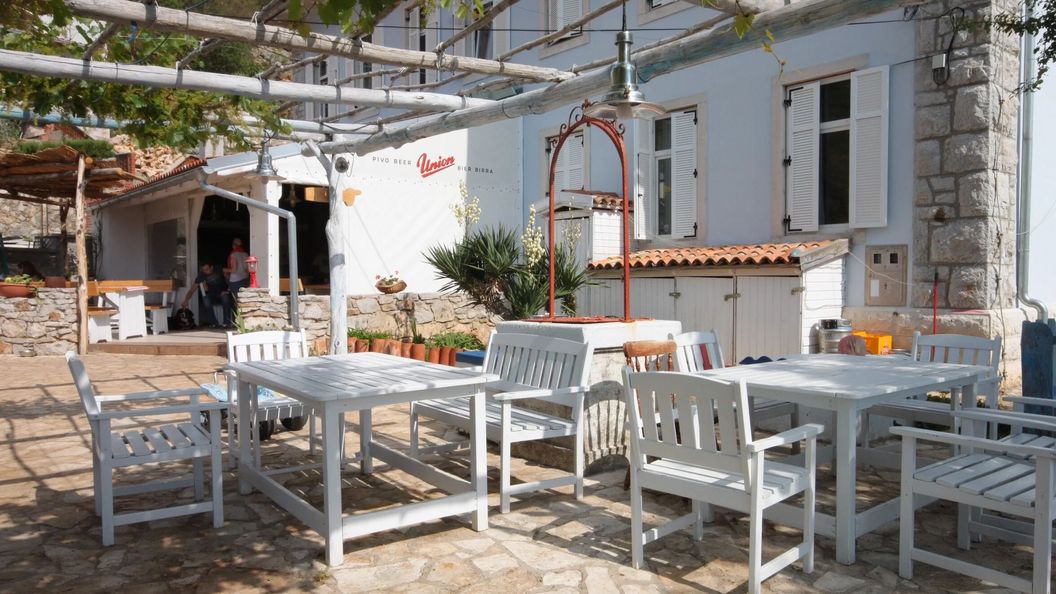 Szobák Magán Parkolóhellyel Beli, Cres - 3048 Beli (1)