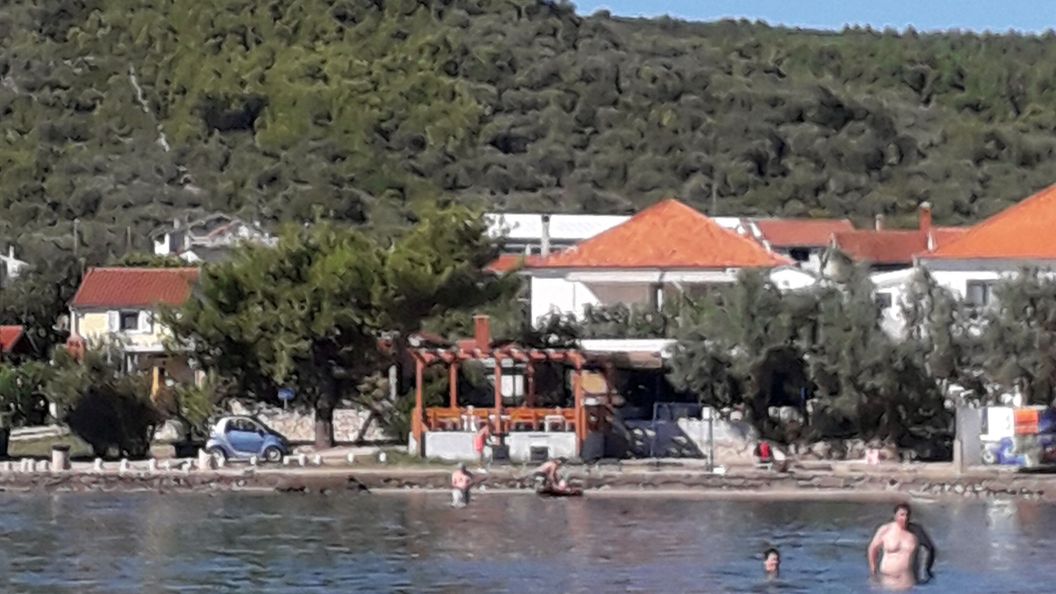 Családi Apartmanok A Tenger Mellett Nevidane, Pasman - 325 Neviđane (1)