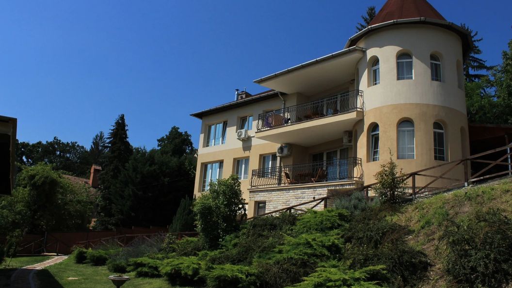 Villamerica Panzió Miskolctapolca (1)