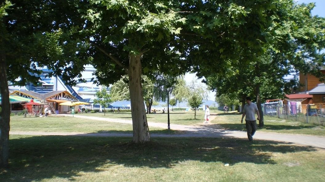 Kikötő Apartman Balatonlelle (1)