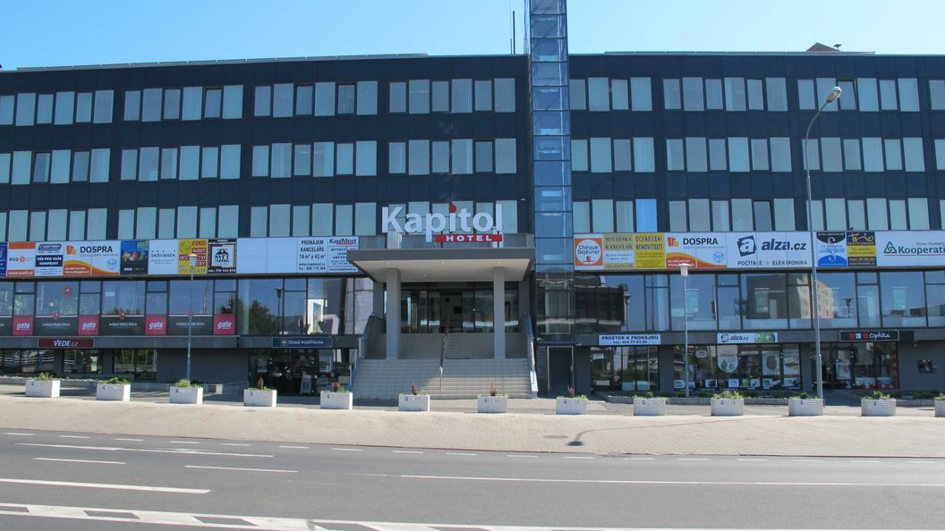 Hotel Kapitol Most (1)
