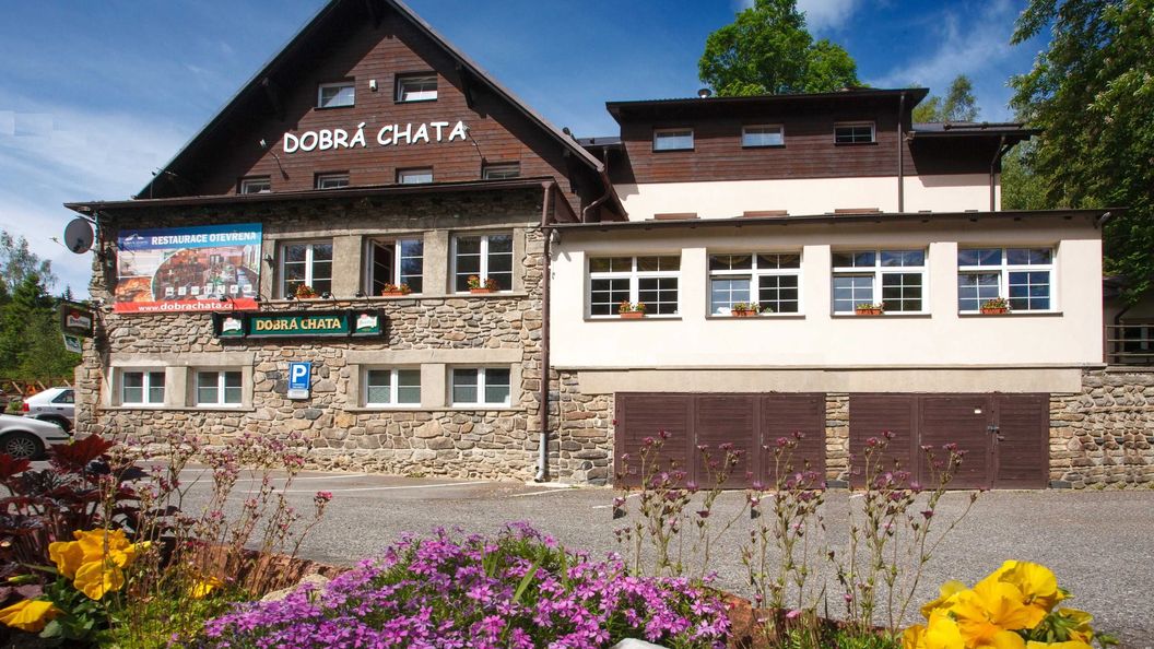 DOBRÁ CHATA Stachy (1)