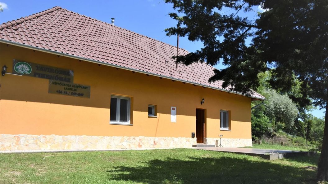 Tavirózsa Pihenőház Lakitelek (1)
