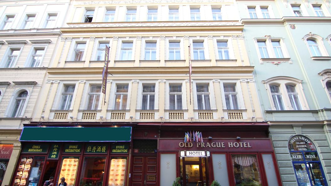 OLD PRAGUE HOTEL S.R.O. Praha (1)