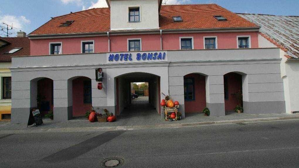 Hotel Bonsai s.r.o. Mikulov (1)