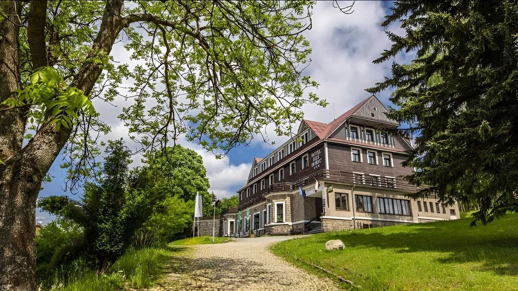 Spa Hotel Bílý Hořec Harrachov (1)