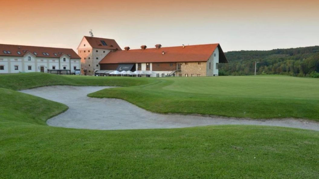 Greensgate Hotel Dýšina (1)