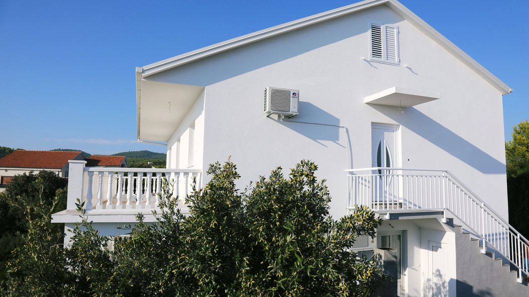 Apartmanok Parkolóhellyel Zavalatica Korcula - 4459 (1)