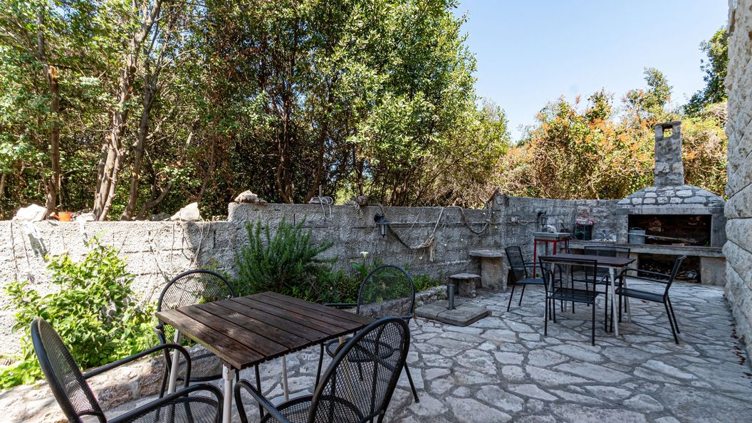 Apartmanok és Szobák Parkolóhellyel Mali Ston, Peljesac - 14434 Mali Ston (1)