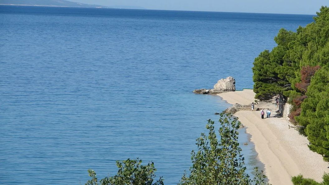 Apartmani Eddie Baška Voda (1)