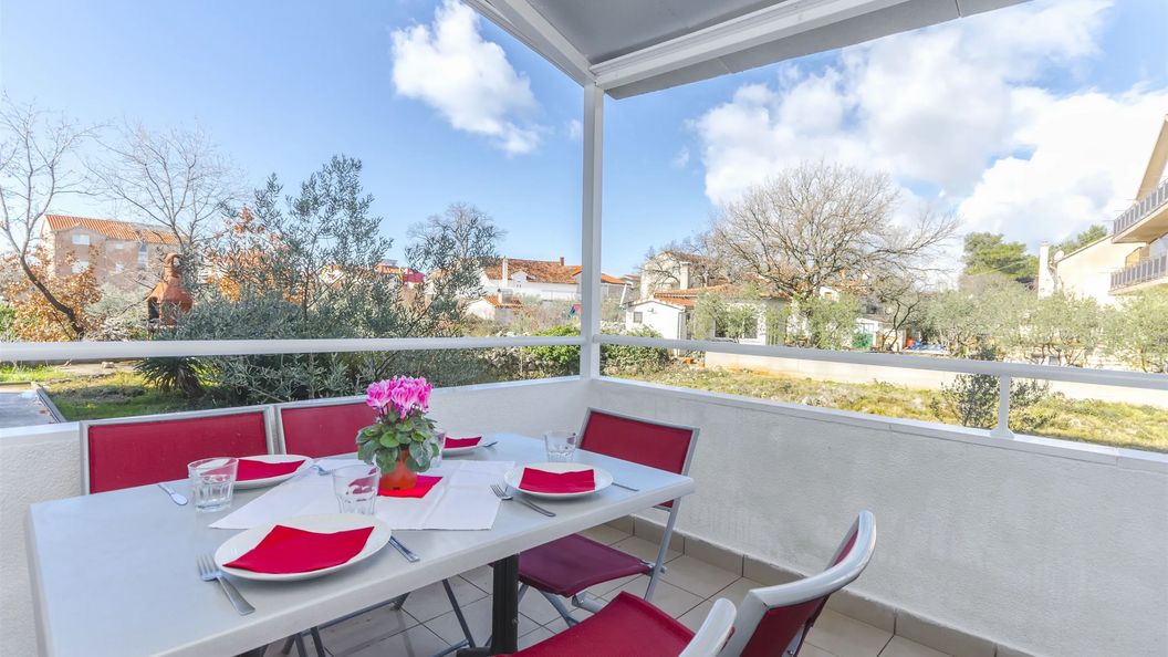 Apartment Branka Srima II (1)