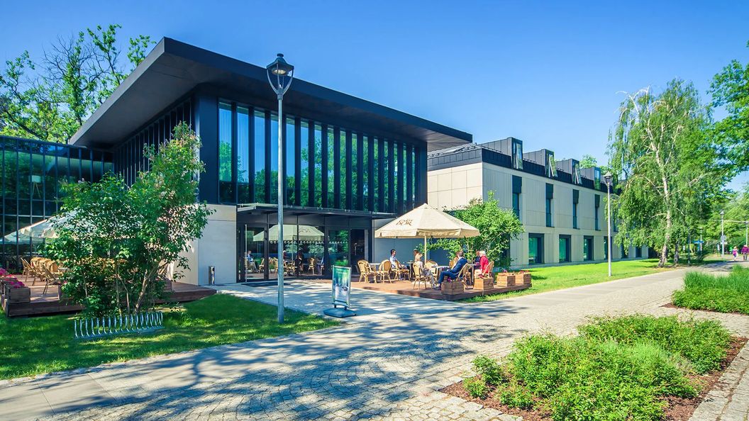 Eva Park Life & Spa (1)