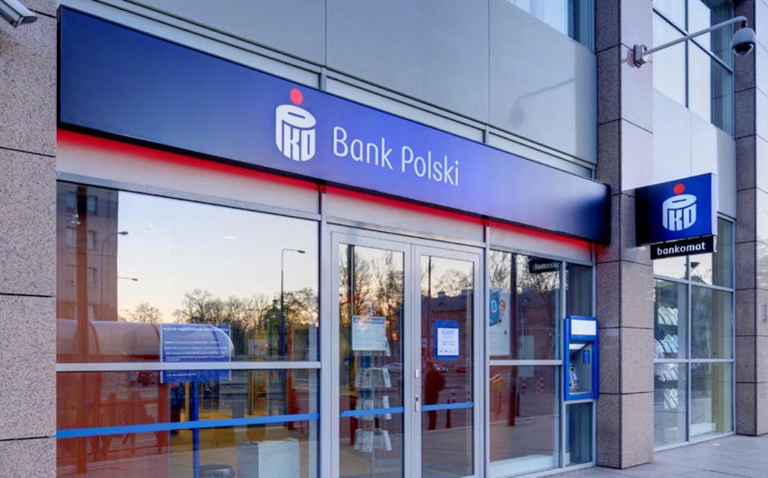 Bank PKO BP uruchamia nową usługę. Automarket umożliwi