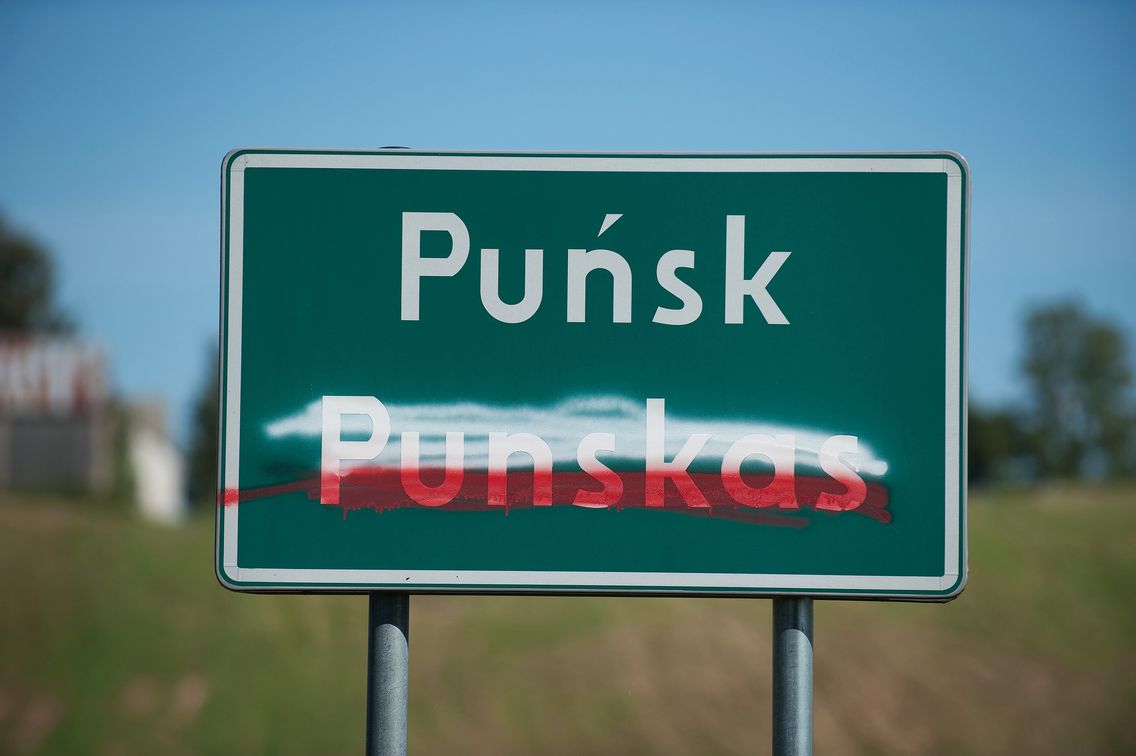 W 2011 r. nieznani sprawcy zniszczyli 28 tablic w gminie Puńsk