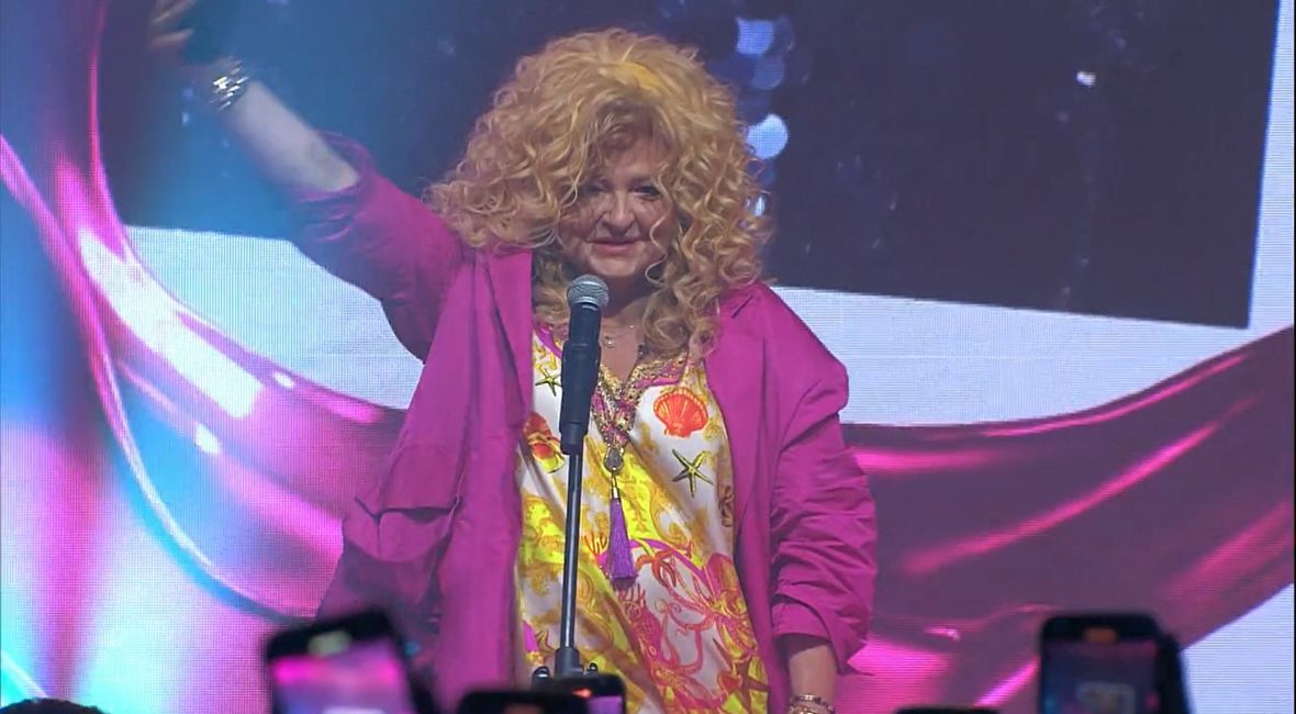 Pudelek Pink Party