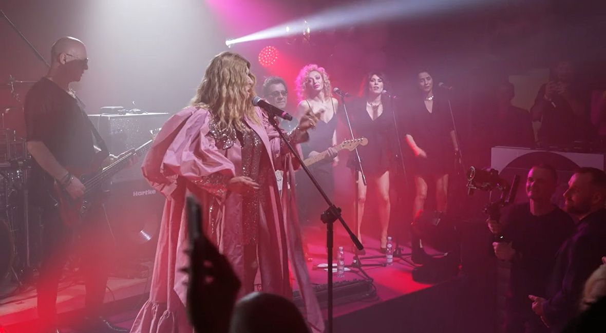 Pudelek Pink Party
