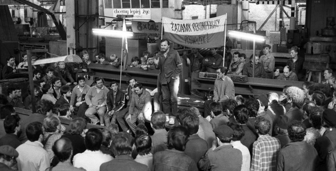 Strajk w hucie im. Lenina. Przemawia Mieczysław Gil. 4 maja 1988 roku