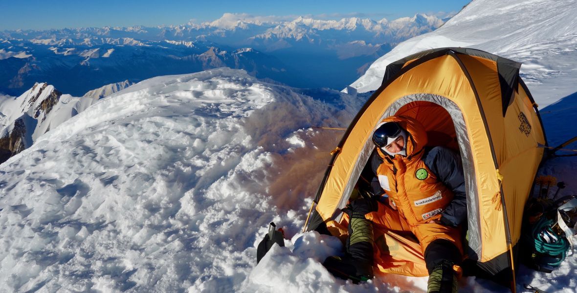 Revol w bazie na Nanga Parbat