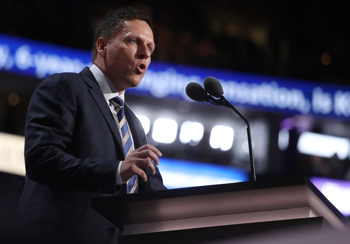 RNC in Cleveland 2016epa05435871 Peter Thiel speaks during the final day of the 2016 Republican National Convention at Quicken Loans Arena in Cleveland, Ohio, USA, 21 July 2016. The four-day convention is expected to end with Donald Trump formally accepting the nomination of the Republican Party as their presidential candidate in the 2016 election. EPA/ANDREW GOMBERT Dostawca: PAP/EPA.ANDREW GOMBERT