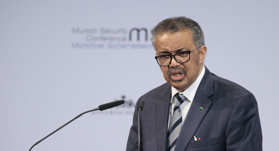 Tedros Adhanom, szef Światowej Organizacji Zdrowia: - Świat stoi na krawędzi moralnej porażki katastrofalnych rozmiarów. Jej ceną będzie życie ludzi w najbiedniejszych krajach świata