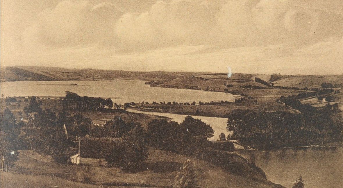 Widok na jeziora Raduńskie. Rok 1932