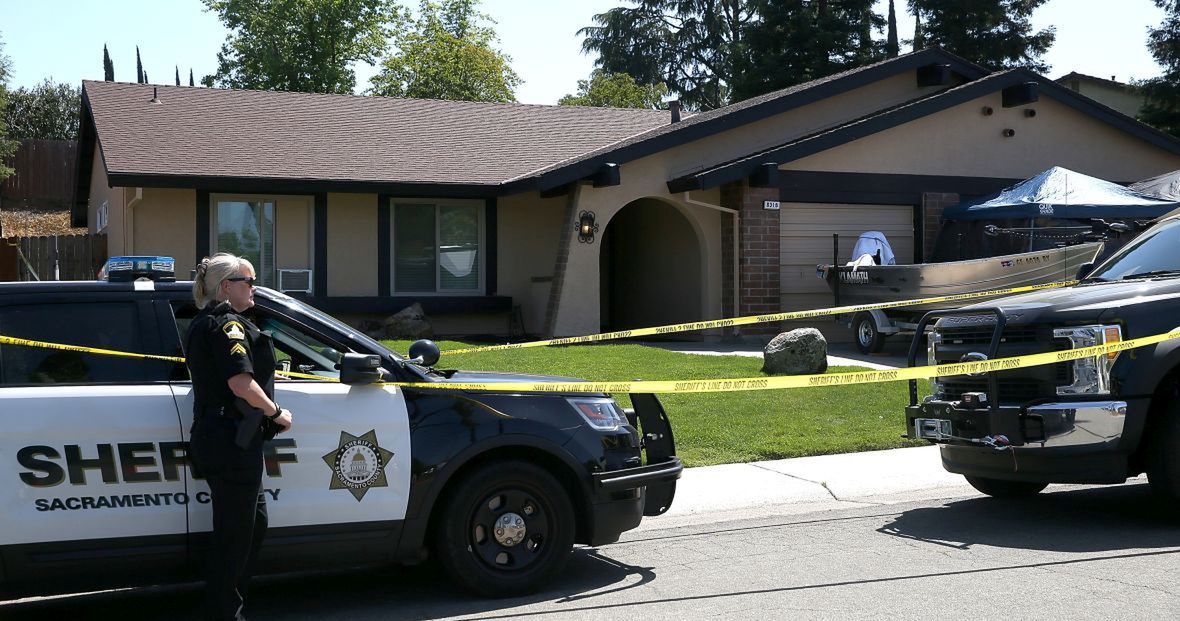 Dom Josepha Jamesa DeAngelo w kalifornijskim Citrus Heights. Po blisko 40 latach to on okazał się bezwzględnym przestępcą, któremu nadano przydomek Golden State Killer