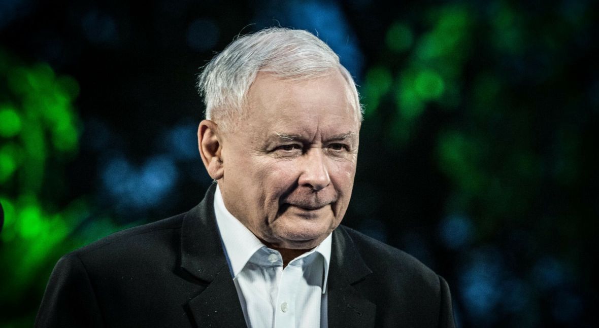 W 2021 roku Jarosław Kaczyński straci możliwość zachowania pozorów i dalszej gry w &quot;nieliberalną demokrację&quot;