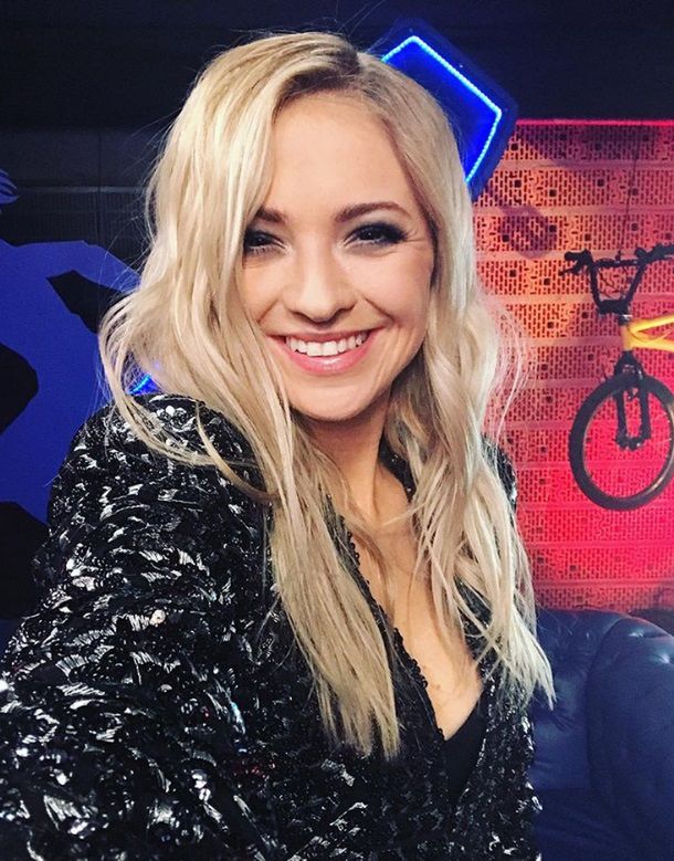 Basia Kurdej Szatan Kusi Na Instagramie Co Za Spojrzenie Wp Kobieta