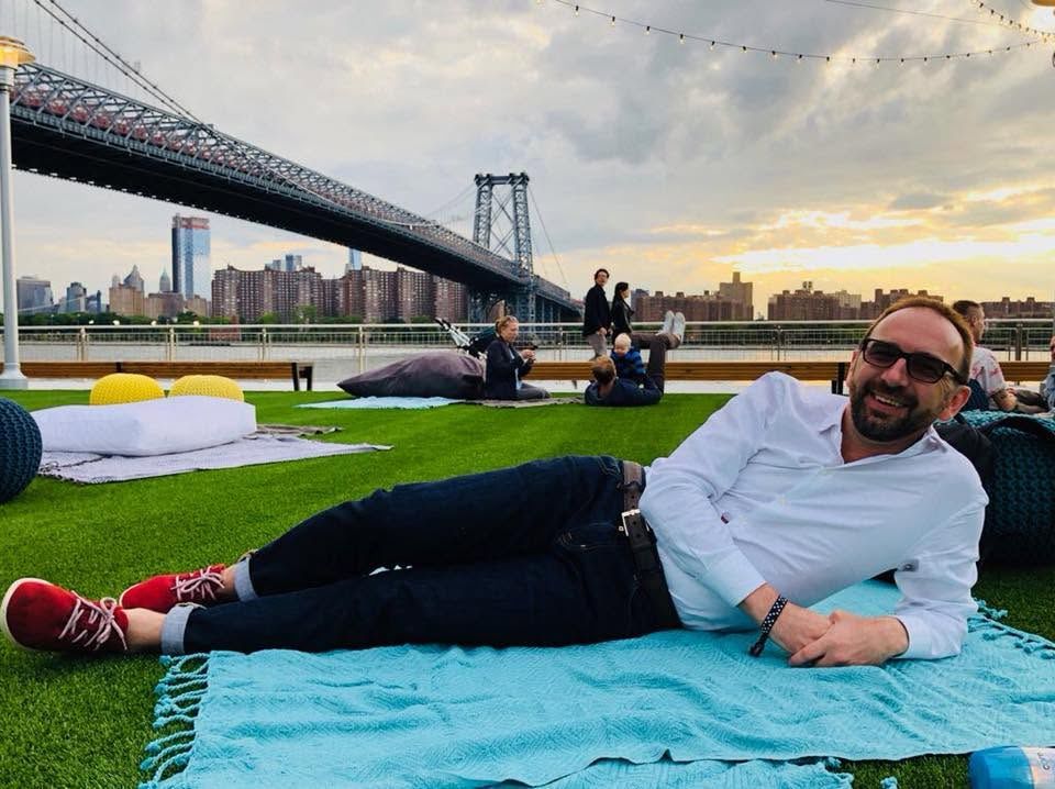 Journalist after 12 years in USA: America is not paradise