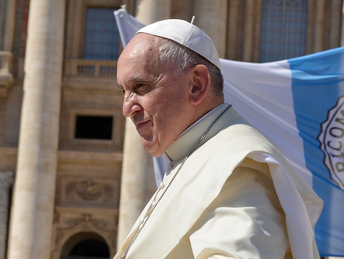 Papież Leon XIV pobłogosławił szaty obrazu Matki Bożej Skalmierzyckiej
