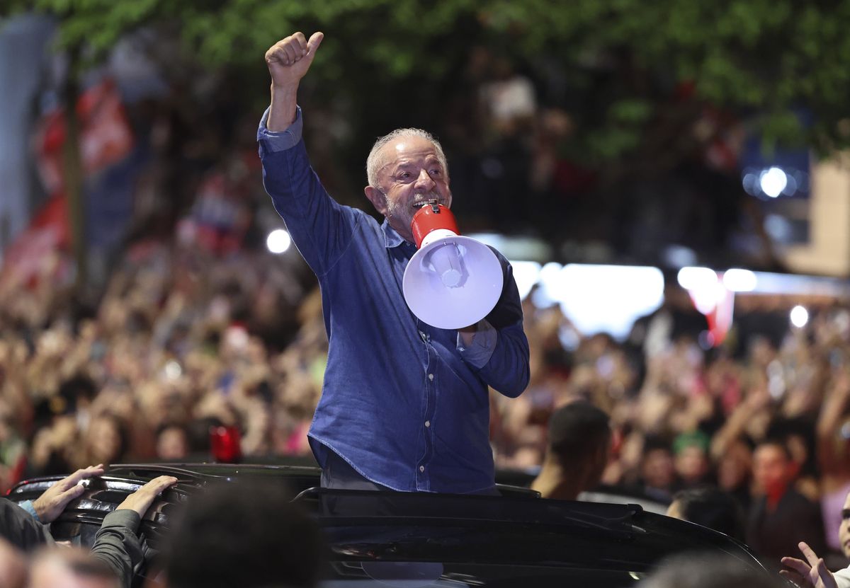 Lula's reelection in Brazil: real falls 8%, Bovespa crashes 13.9%