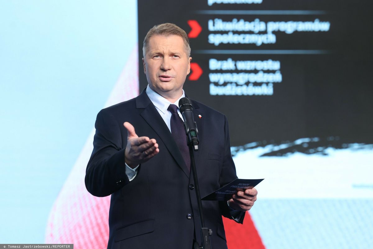 PiS złoży wniosek o wotum nieufności wobec ministra Domańskiego