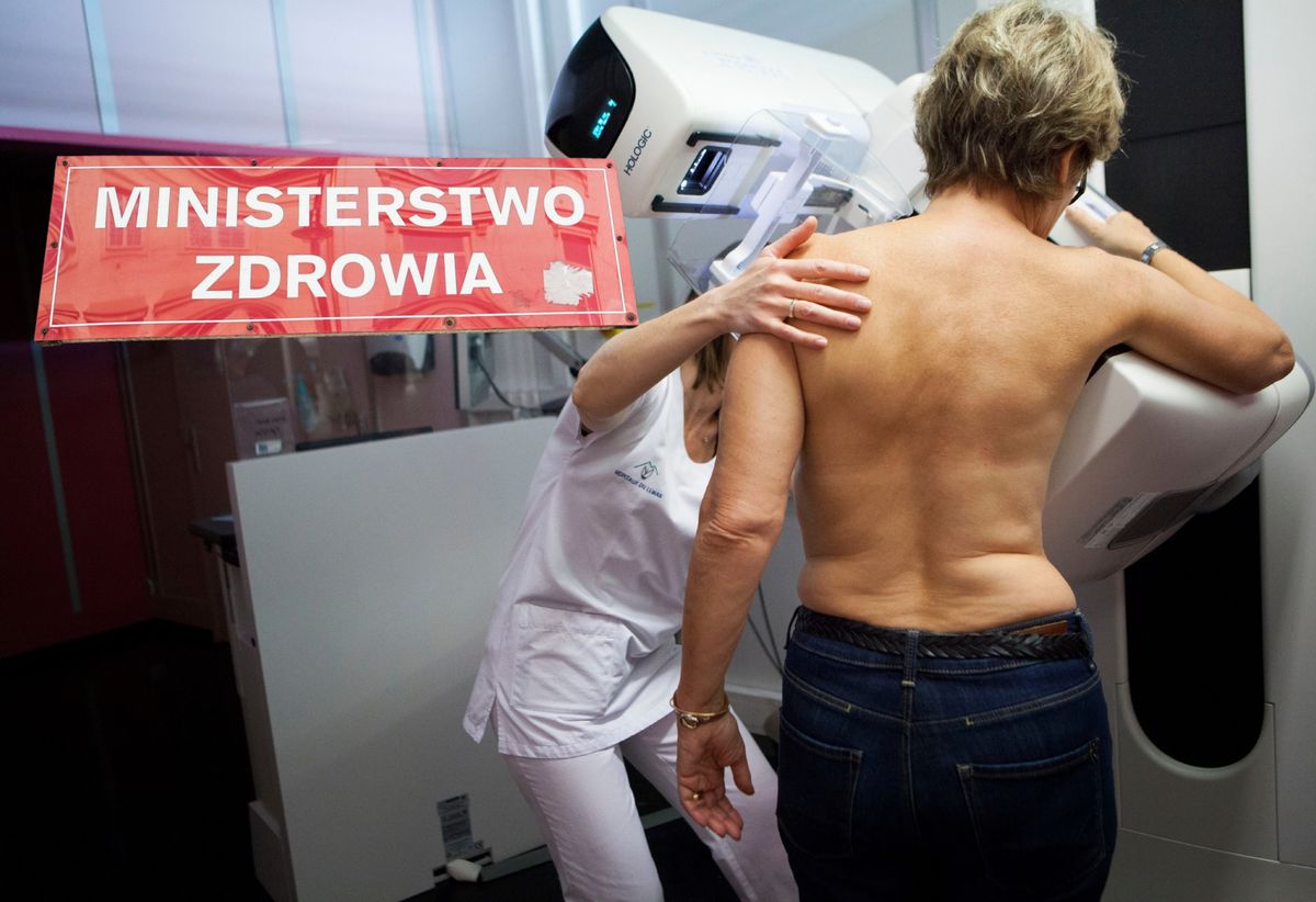Lek na raka piersi bez refundacji. Pacjentka: "Ze stresu zwymiotowałam"