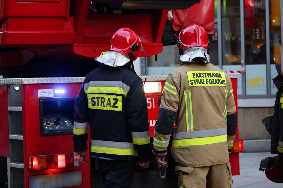 Pożar przyczepy w Zakopanem: strażacy znaleźli zwęglone ciało