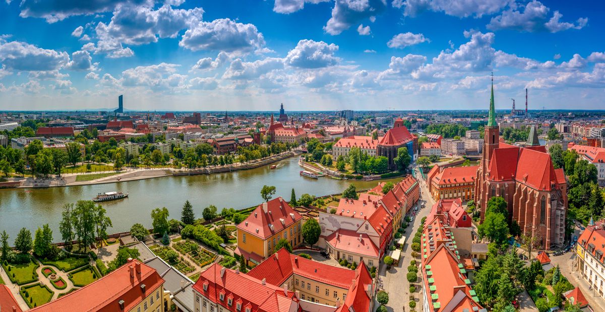 Wrocław najtańszym city breakiem w Europie: pięć miast z Polski w top 5