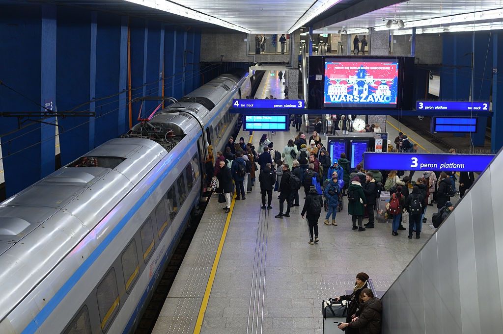PKP Intercity od 13 grudnia zmienia rozkład: stałe trasy i regularne odcinki