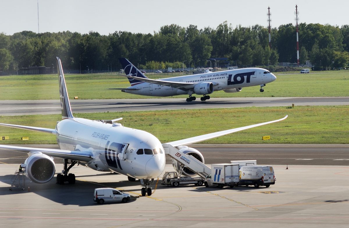 LOT najlepszą linią lotniczą w Europie Środkowej według SKYTRAX